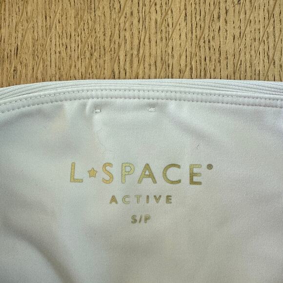 L Space Sports Bra & Bike Shorts Set Size S Gray Ivory - Picture 2 of 4